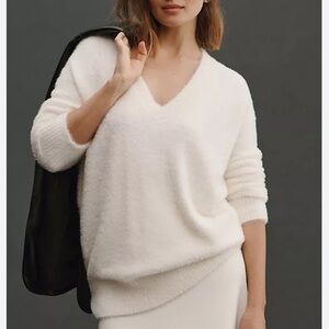 NWOT By Anthropologie V-Neck Eyelash Tunic Sweater - S